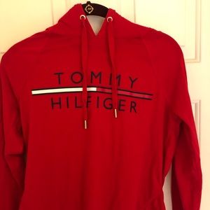 Tommy hilfiger light sweatshirt Women’s Small